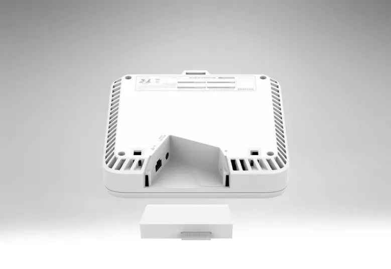 WBE758 トライバンドPoE++ 10G Engage対応WiFi 7アクセスポイント【在庫以上のご注文の場合は、お問い合わせください】